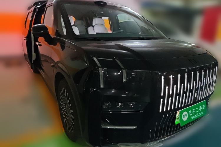 Used Zeekr 009 2024 7-Seater Aisle Version 108 kWh
