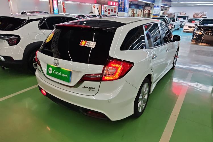 Used Honda Jade 2016 1.8L CVT Luxury Edition 5-seater
