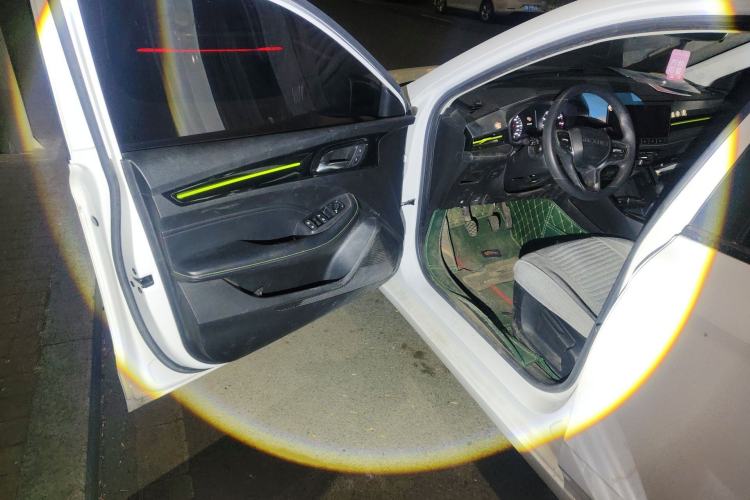 Used Roewe i5 2021 1.5L Manual Platinum Edition