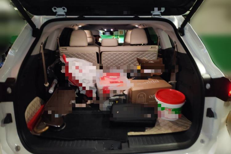 Used Toyota Highlander 2022 Dual-Engine 2.5L Four-Wheel Drive Supreme Edition 7-Seater Trunk