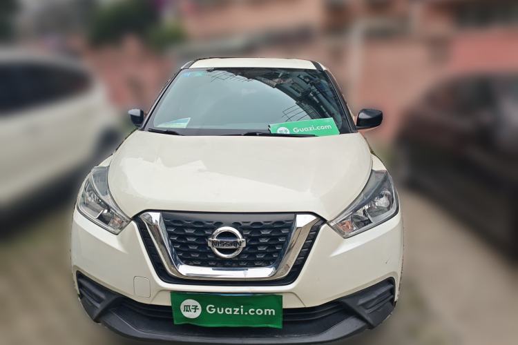 Used Nissan Kicks 2019 1.5L Manual Cool Edition