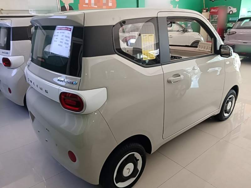 Used Wuling Hongguang MINIEV 2024 3rd Generation 215km Youth Edition — 6