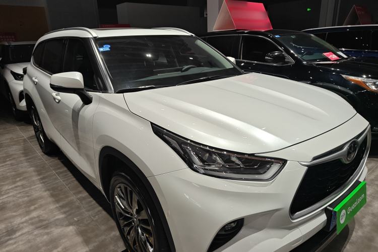 Used Toyota Highlander 2026 Model 2.5L Intelligent Electric Hybrid Dual-Engine All-Wheel-Drive Luxury Edition 7-seater
