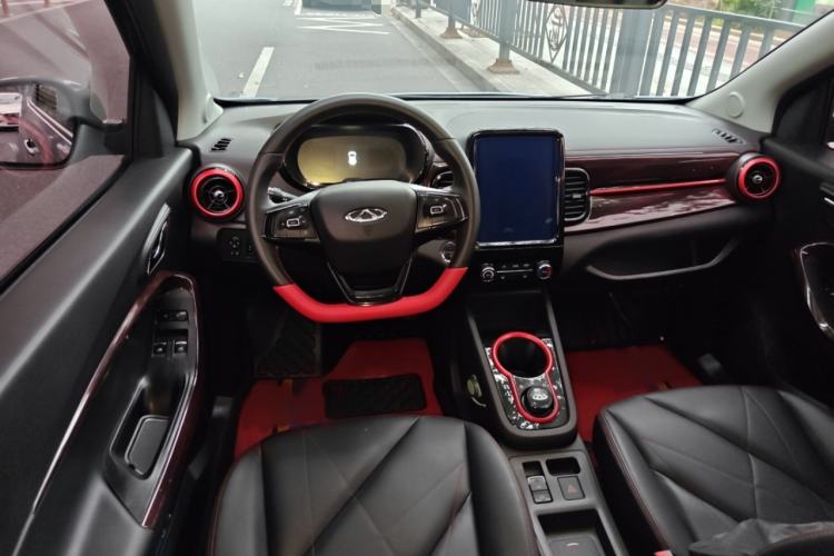 Used Chery Little Ant 2022 Sweet Pink Edition Half-Sugar Version Lithium Iron Phosphate 29.2 kWh 30 kW 301 km