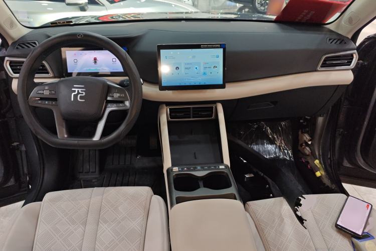 Used BYD Yuan UP 2025 Model 301KM Leading Version