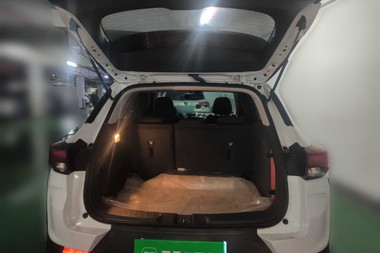 Used Chevrolet Trailblazer 2019 435T Redline CVT Two-Wheel-Drive Sharp Edition China VI Standard Trunk