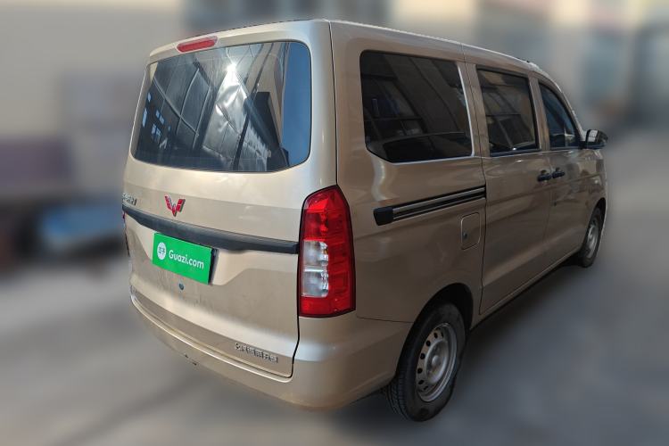 Used Wuling Hongguang V 2022 1.5L Jingqu Edition Electric-Assist LAR
