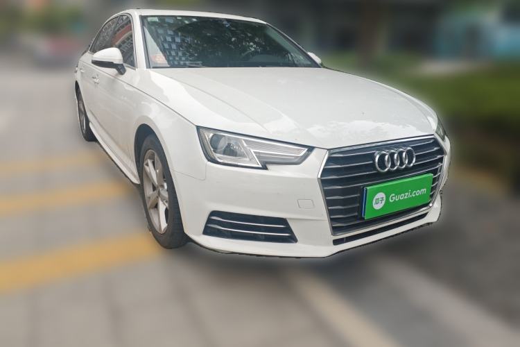 Used Audi A4L 2018 30th Anniversary Edition 30 TFSI Ambition Model