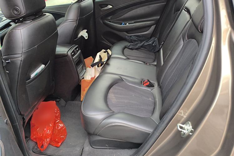 Used Buick Envision 2016 20T Two-Wheel Drive Leading Version Left Rear Seat