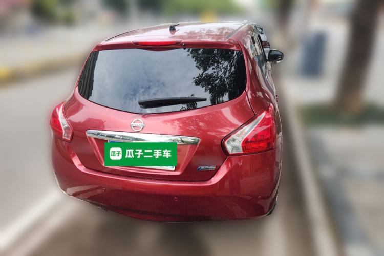 Used Nissan Tiida 2013 1.6L CVT Cool Cafe Edition
