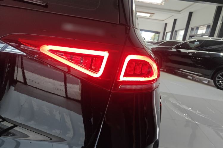 Used Mercedes-Benz GLE 2022 Facelifted GLE 350 4MATIC Fashion Edition Right Rear Taillight