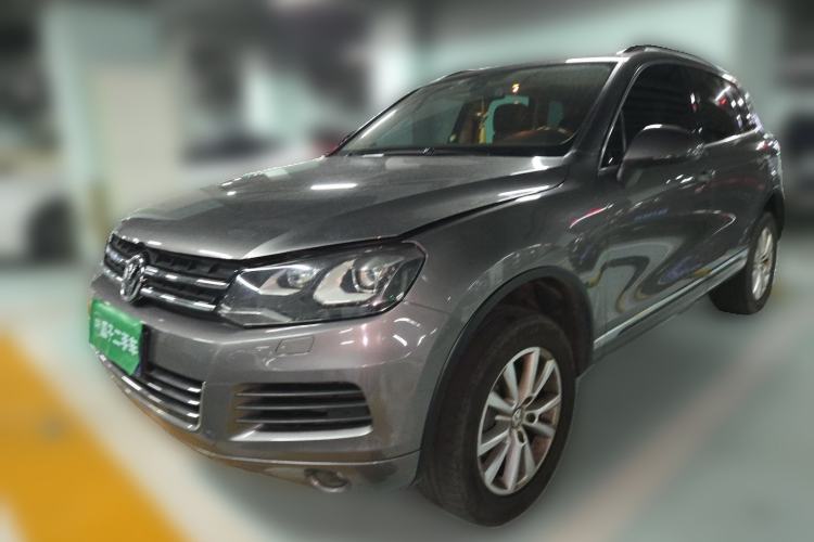 Used Volkswagen Touareg 2011 3.0 TSI High-End Version