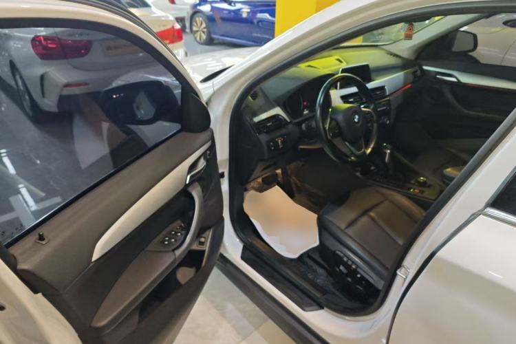 Used BMW X1 2018 sDrive20Li Leading Model