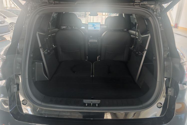 Used Geely Auto Haoyue L 2025 2.0T DCT Luxury Edition