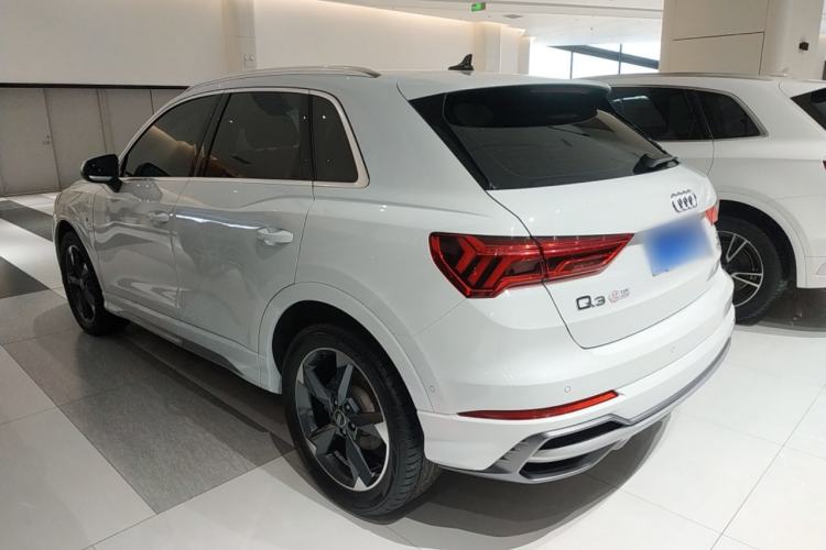 Used Audi Q3 2022 35 TFSI Fashion Dynamic Model Rear Left 45 Deg