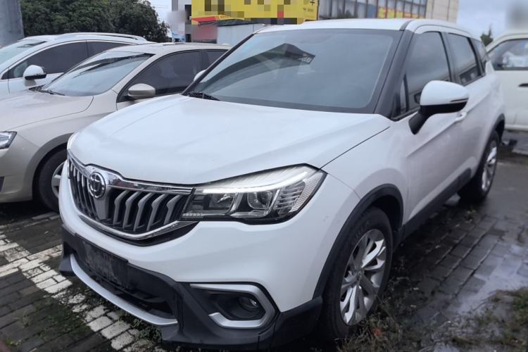 Used Brilliance V3 2017 1.5L Manual Smart Model