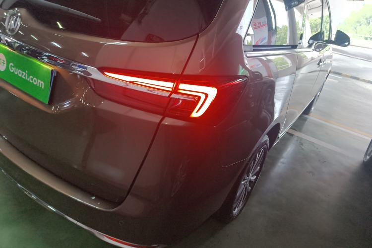 Used Buick GL8 2022 Land Business Class 652T Luxury Model
