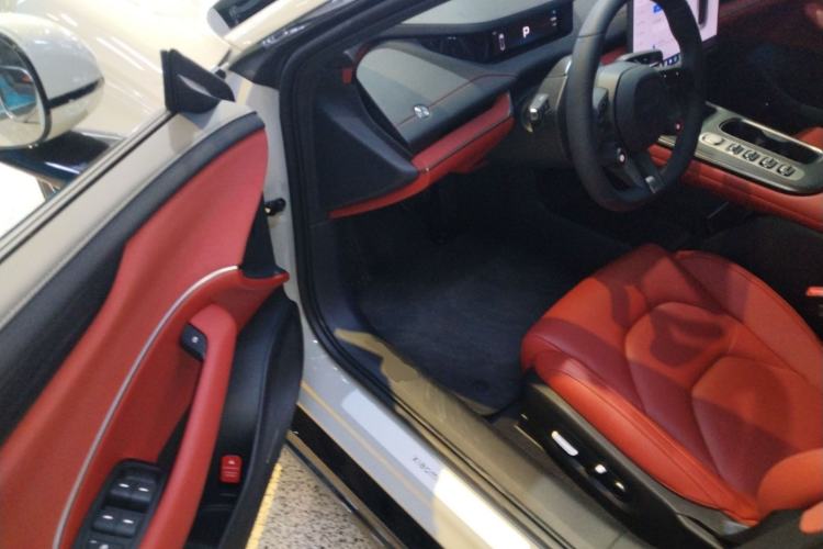 Used Xiaomi Auto SU7 2024 Rear-Drive Ultra-Long Range Advanced Pro-Level Intelligent Driving Version