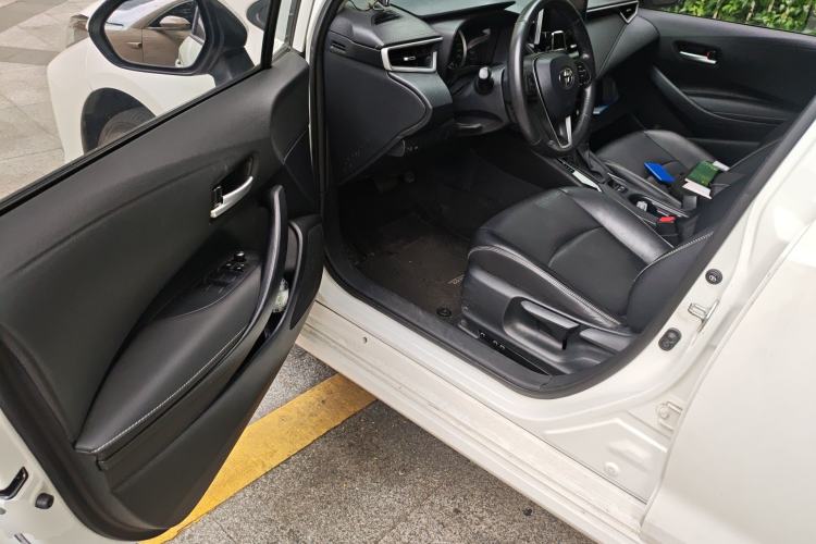 Used Toyota Corolla 2019 1.2T S-CVT GL-i Luxury Edition Driver Seat