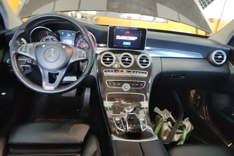 Used Mercedes-Benz C-Class 2015 C 200 L