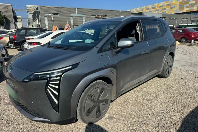 Used AION Y 2023 Younger