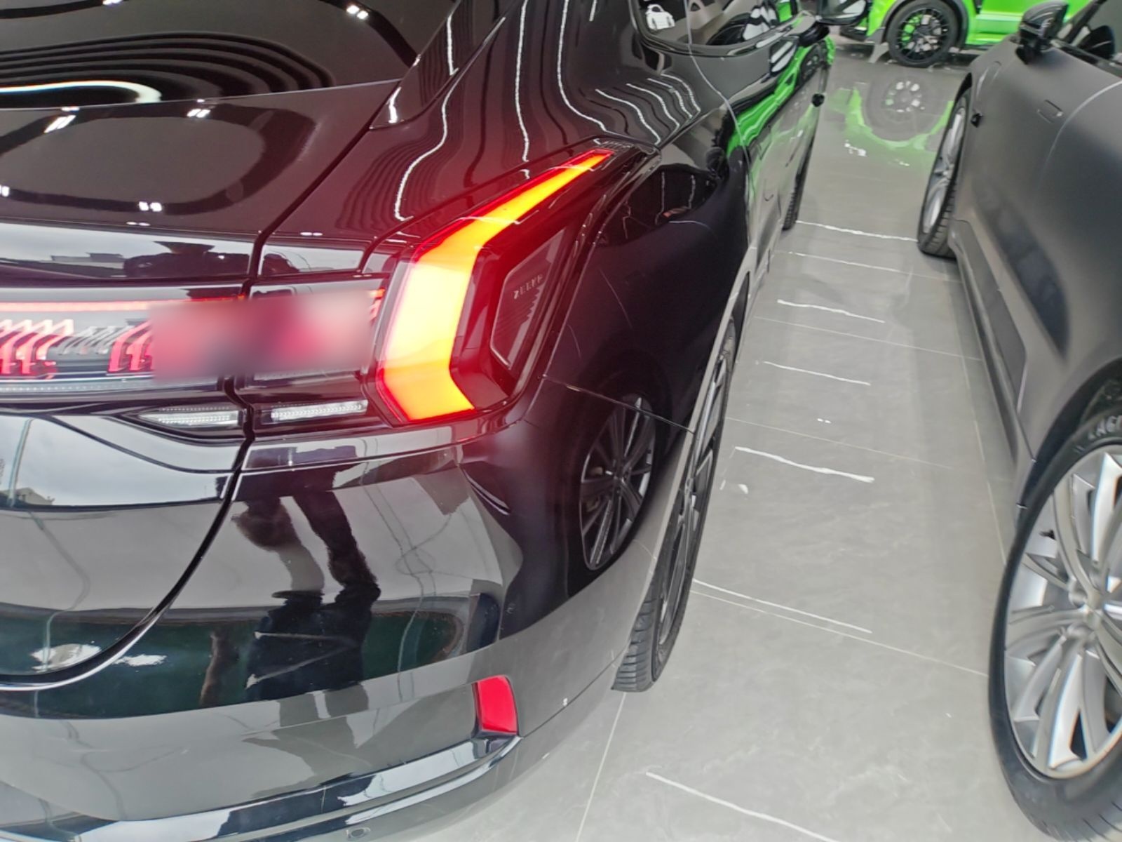 Zeekr 001 2023 YOU Edition 100 kWh — снимка 9