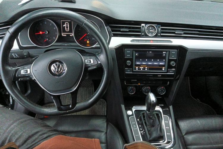 Used Volkswagen Magotan 2018 330TSI DSG Advanced Model