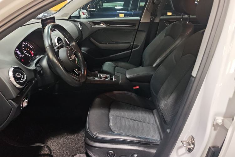 Used Audi A3 2019 Limousine 35 TFSI Fashion Edition China VI Emission Standard