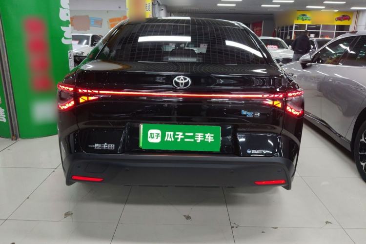 Used Toyota bZ3 2024 517 km Elite PRO