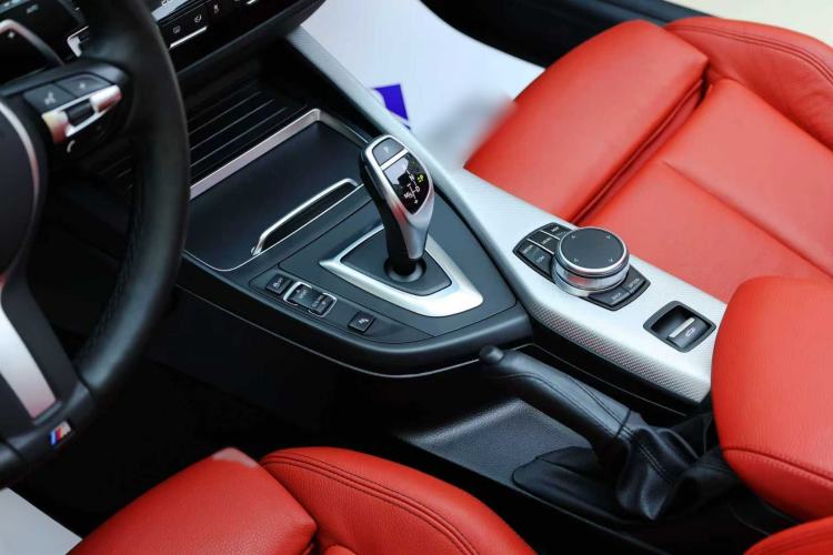 Used BMW 2 Series 2019 225i Convertible Coupe Luxury Edition M Sport Package
