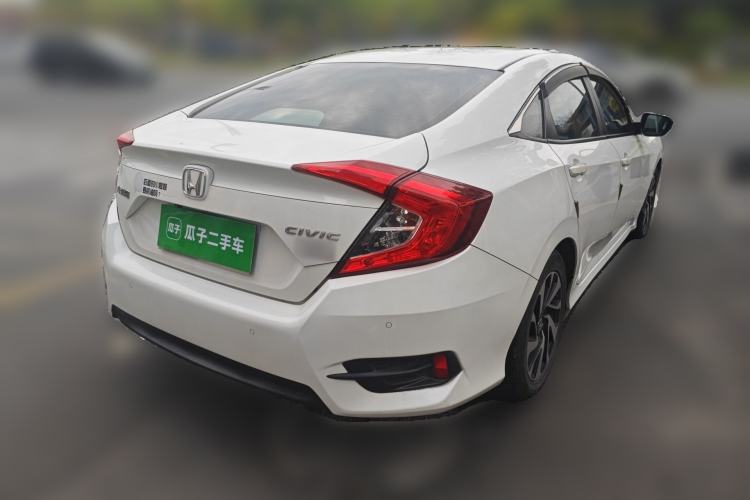 Used Honda Civic 2016 220TURBO CVT Luxury Edition Rear Right 45 Deg