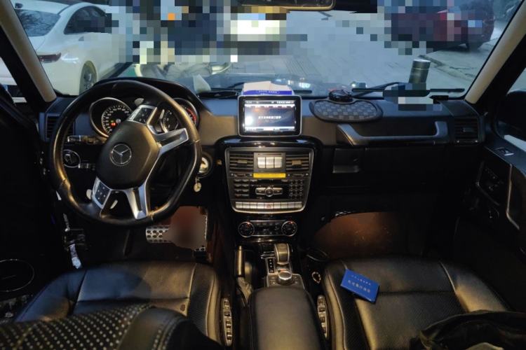 Used Mercedes-Benz G-Class 2013 G 500 Center Console