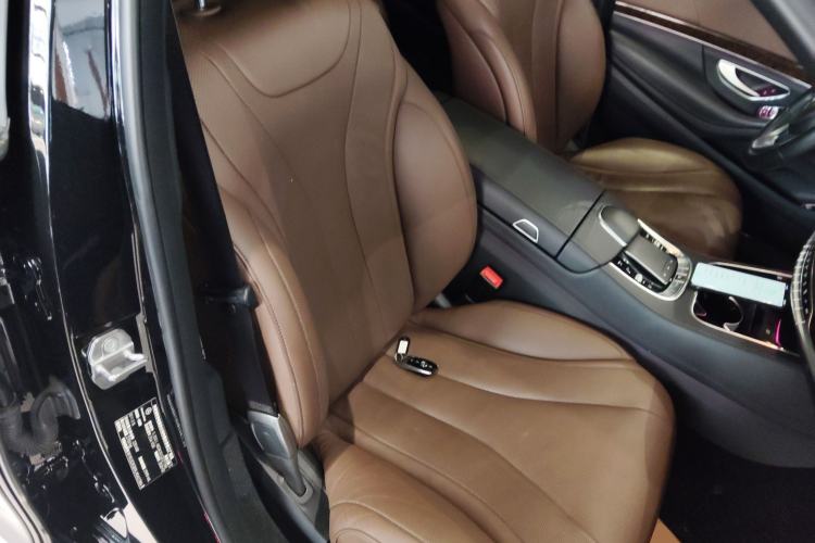 Used Mercedes-Benz S-Class 2020 S 350 L Business Class Ultimate Edition Right Front Seat