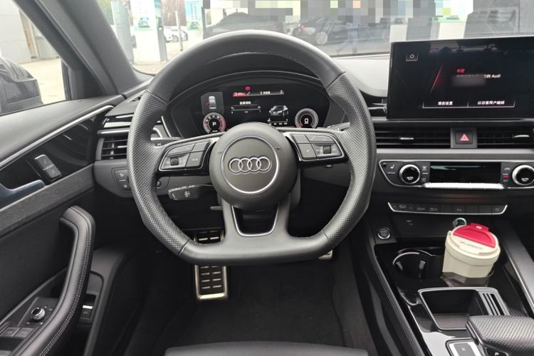 Used Audi A4L 2024 40 TFSI Luxury Dynamic Edition

