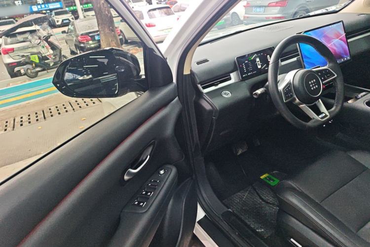 Used Landian E5 PLUS 2025 165 km Long-Range Version 7 Seats
