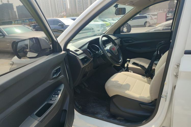 Used Wuling Hongguang 2021 1.5L S Standard Version LAR Driver Seat