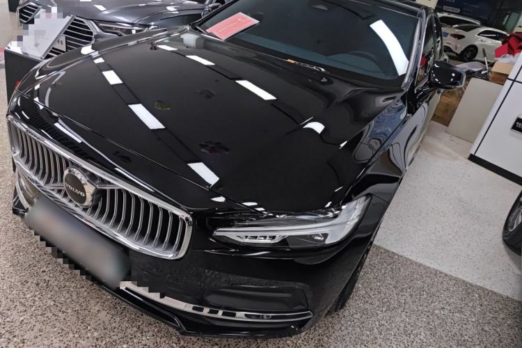 Used Volvo S90 2024 B5 Zhiyi Luxury Edition