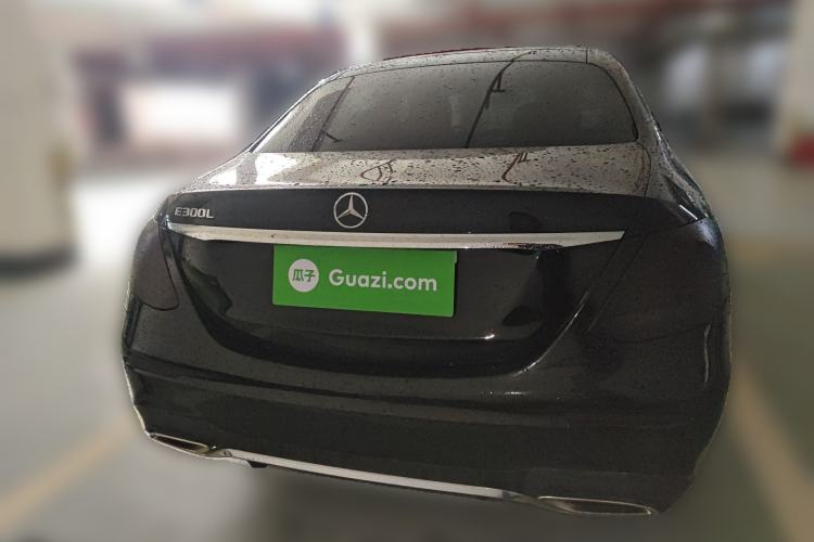 Used Mercedes-Benz E-Class 2019 E 300 L Sporty and Stylish Model
