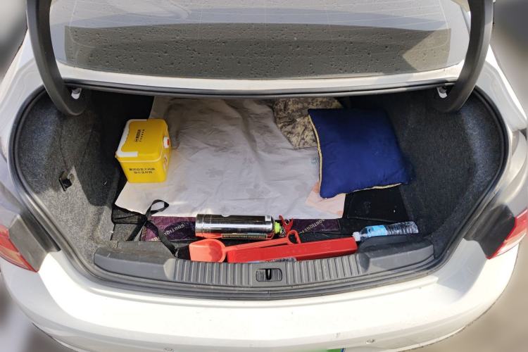 Used Buick Verano 2019 Sedan 15S Automatic Entry Model Trunk