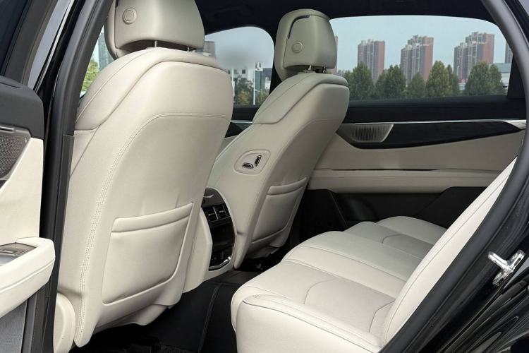 Used Cadillac CT6 2023 28T Luxury Version
