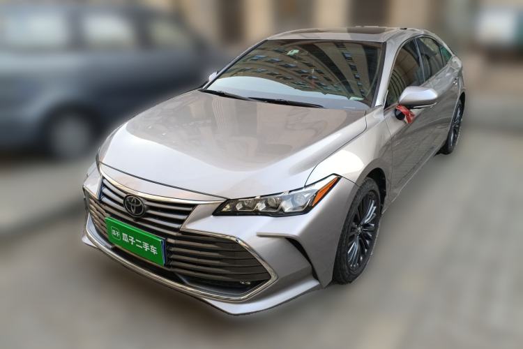 Used Toyota Avalon 2019 2.0L XLE Premium Edition China VI