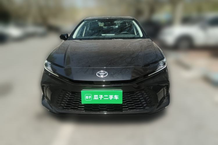 Used Toyota Camry 2026 Model Dual-Engine 2.0HSE Sport Lite Edition
