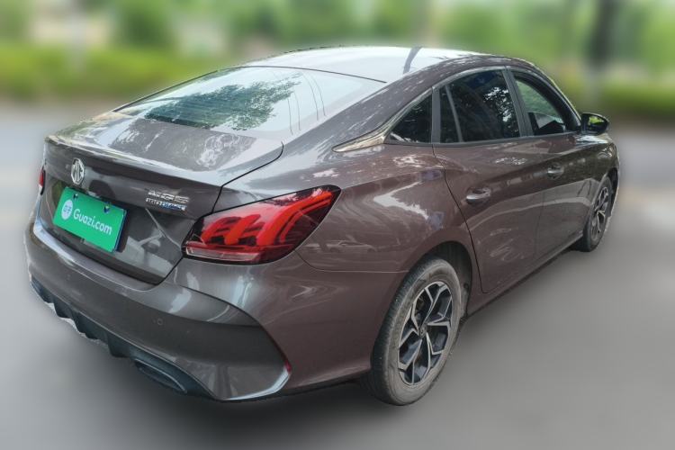 Used MG 5 2023 180 DVVT Manual Fashion Edition
