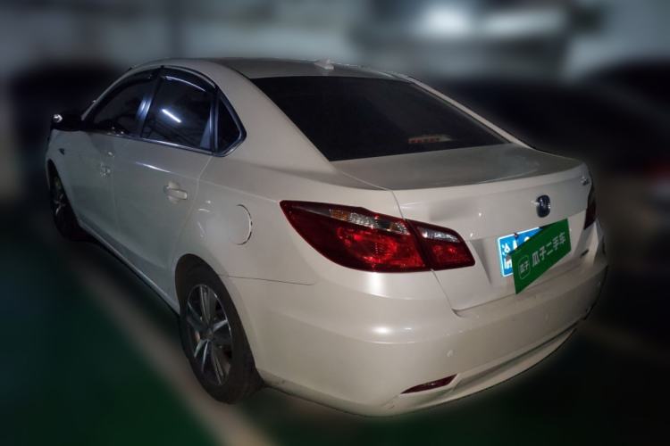 Used Changan Eado 2015 1.6L Manual Luxury Model China IV Standard