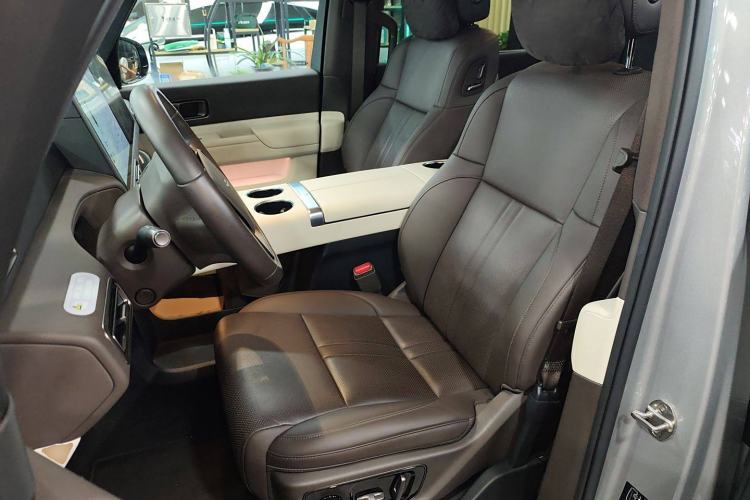 Used Li Auto MEGA 2024 Ultra Model