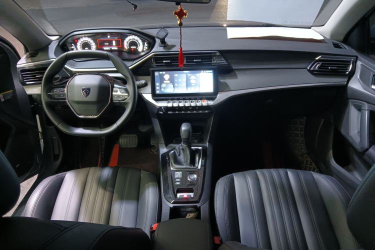 Used Peugeot 408 2022 1.6T Light-Chasing Edition
