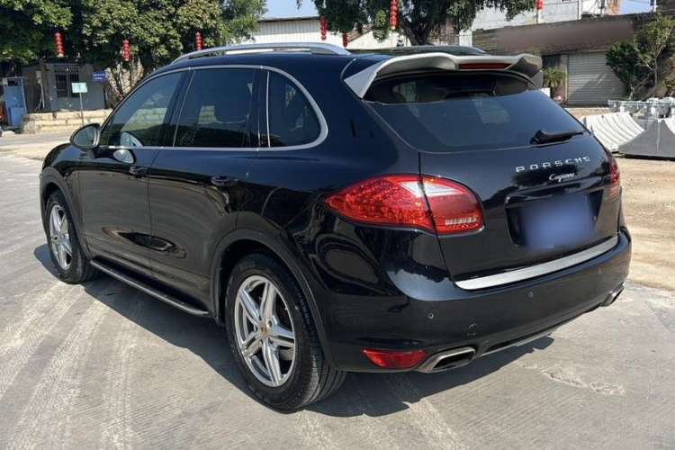 Used Porsche Cayenne 2014 Cayenne Platinum Edition 3.0T