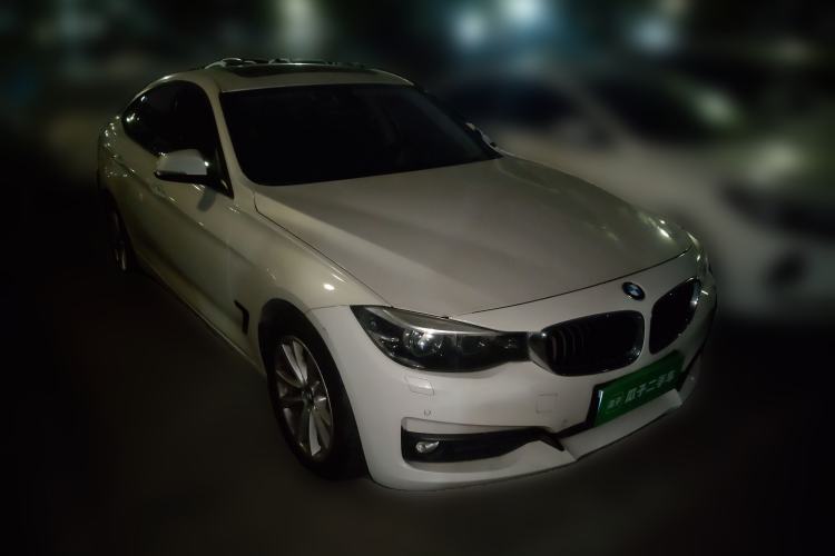 Used BMW 3 Series GT 2017 320i Sport Edition
