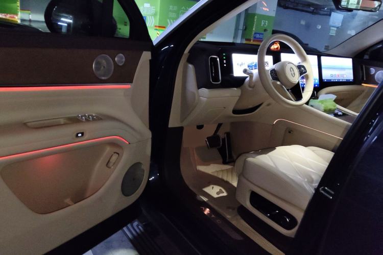 Used Hima AITO M9 2025 All-Electric Ultra Version 100 kWh 5-Seater Model