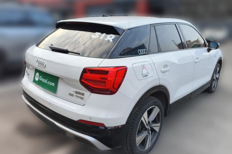 Used Audi Q2L 2020 35 TFSI Fashion Dynamic Model
